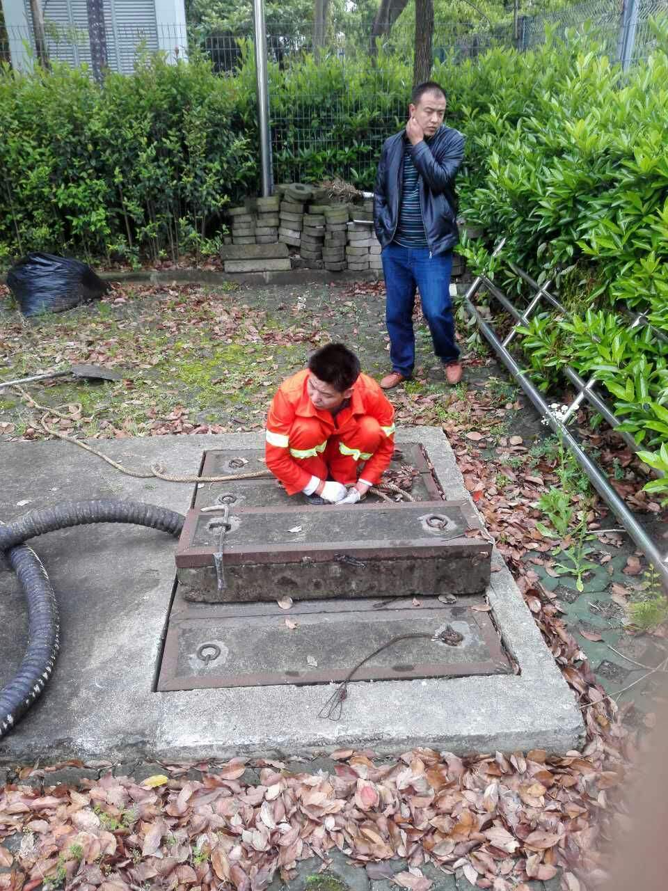 雷鸣镇吸污抽粪